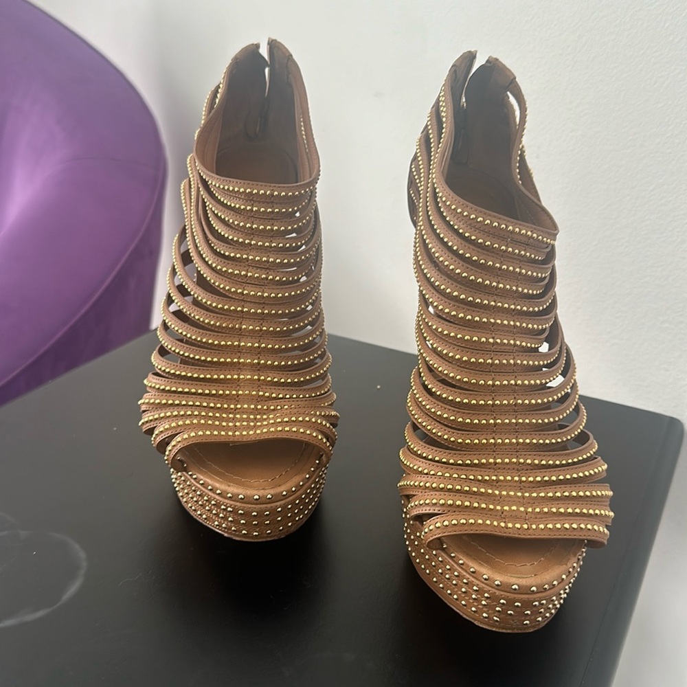 Christian Dior beautiful shoes